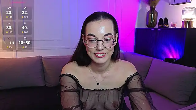 Snapshot of EmmaJakson chatting on 20, 11, 2025 EmmaJakson online show from 20, 11, 2025