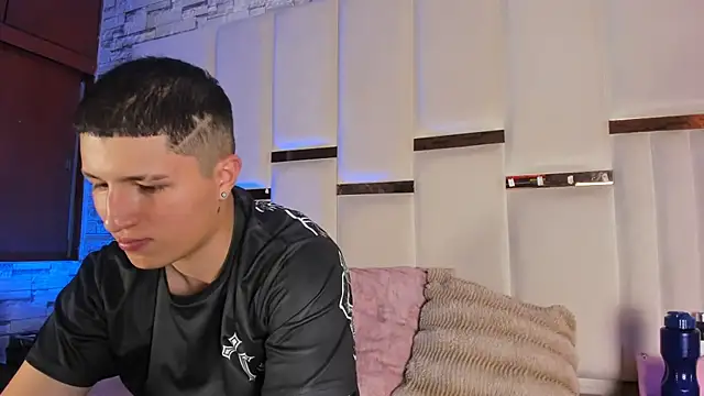 ANLLELOAndANGELA online show from 18, 4, 2026