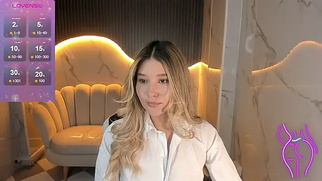 Emma1 b  online show from 2, 10, 2025