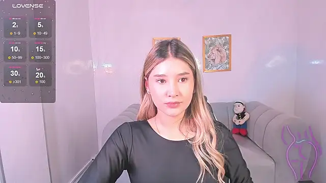 Emma1 b  online show from 26, 9, 2025