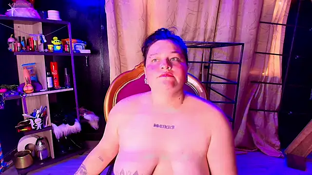 Miilaa    online show from 17, 11, 2025