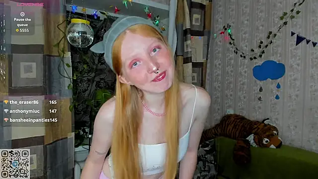 RitaSweety18 online show from 24, 9, 2025