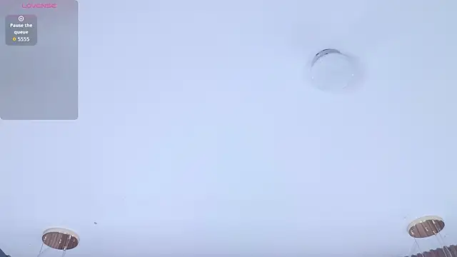 IrissBloom online show from 1, 11, 2025