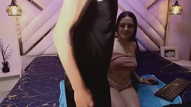 Snapshot of afrodita_aares chatting on 13, 11, 2025 afrodita aares online show from 13, 11, 2025