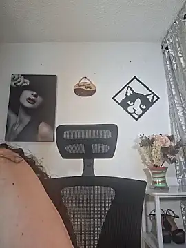 Lina 444 online show from 7, 1, 2026