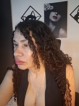 Snapshot of Lina_444 chatting on 8, 5, 2026 Lina 444 online show from 8, 5, 2026