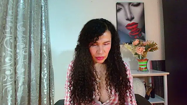 Lina 444 online show from 25, 9, 2025