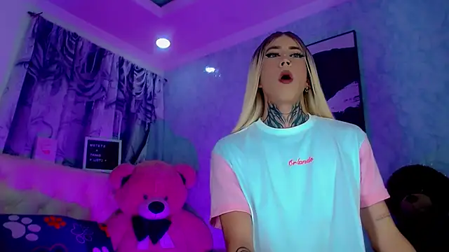 Julia Bulette1 online show from 28, 6, 2026