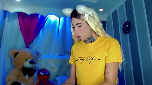 Julia Bulette1 online show from 16, 3, 2026