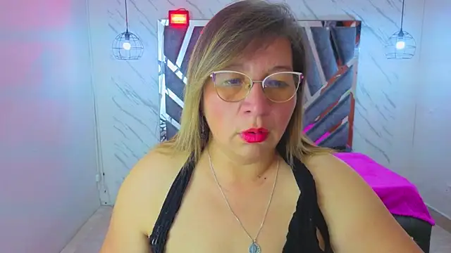 MaylinRosse  online show from 20, 5, 2026