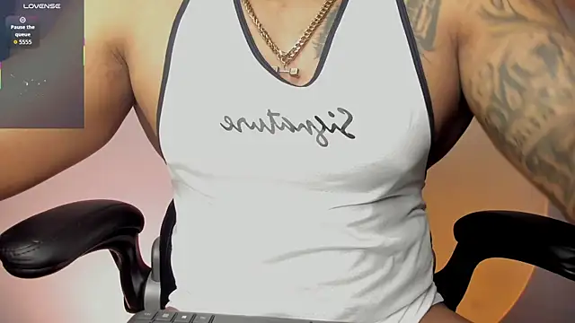 chrizmacgregor online show from 7, 10, 2025