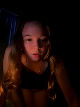 blondefun3818 online show from 3, 10, 2025