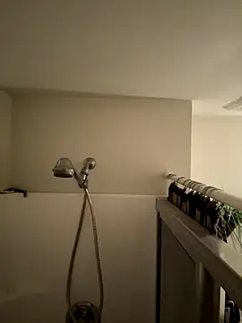 Doanything4you online show from 18, 9, 2025