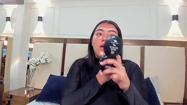 madison monroy online show from 26, 9, 2025