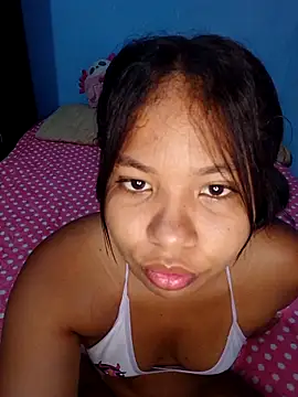 Snapshot of little_onixx chatting on 21, 11, 2025 little onixx online show from 21, 11, 2025