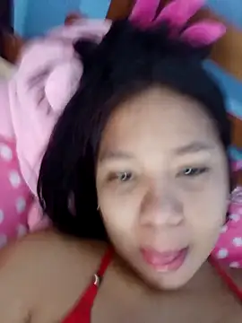 Snapshot of little_onixx chatting on 18, 10, 2025 little onixx online show from 18, 10, 2025