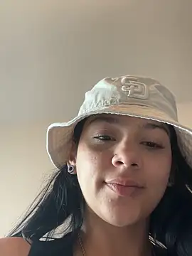 Mia fire666 online show from 2, 12, 2025