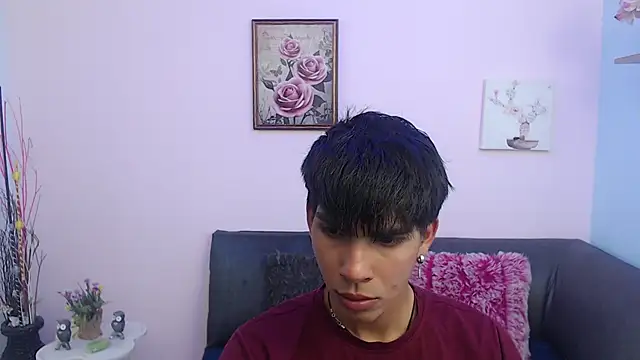 Snapshot of David_925_ chatting on 28, 9, 2025 David 925 online show from 28, 9, 2025