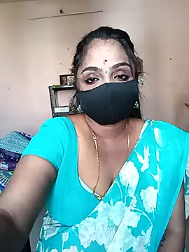 Snapshot of queendivya chatting on 6, 5, 2026 queendivya online show from 6, 5, 2026