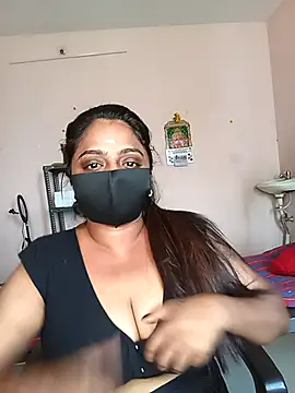 queendivya online show from 18, 4, 2026