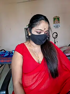 Snapshot of queendivya chatting on 26, 5, 2026 queendivya online show from 26, 5, 2026