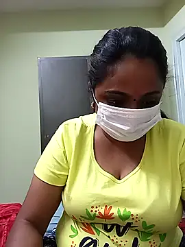 queendivya online show from 2, 10, 2025