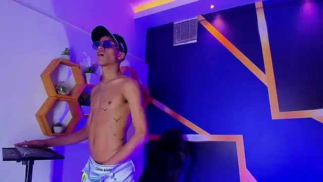Imperialboys 2 online show from 23, 9, 2025