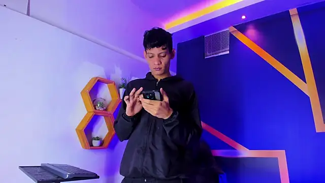 Imperialboys 2 online show from 18, 9, 2025