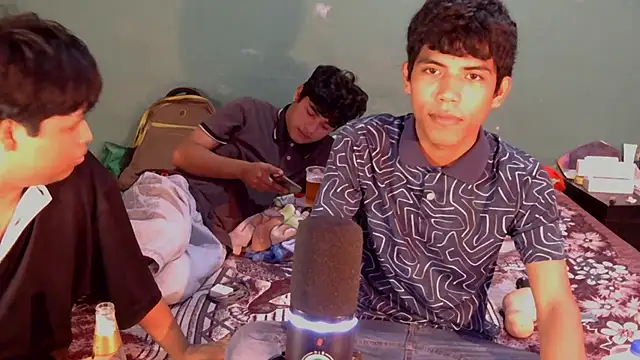 P4NT0J4 online show from 22, 3, 2026