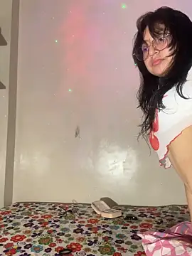 Noamilk online show from 2, 4, 2026