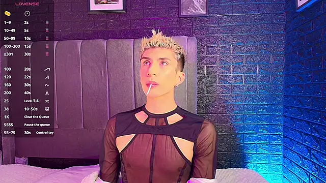 Erick Velveth online show from 10, 11, 2025