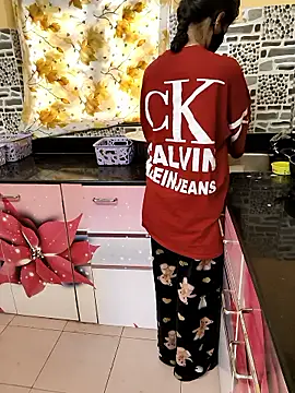 Snapshot of Sweets-jaanu chatting on 10, 1, 2026 Sweets-jaanu online show from 10, 1, 2026