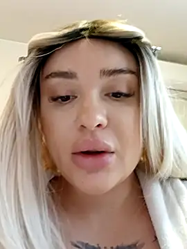 mariabloom9 online show from 5, 12, 2025