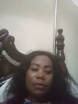 SweetRedBerry99 online show from 28, 9, 2025