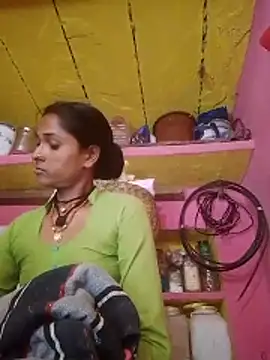 Snapshot of Hot_reshmaji chatting on 4, 6, 2026 Hot reshmaji online show from 4, 6, 2026
