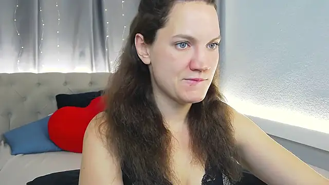 IvetaRayy online show from 3, 10, 2025