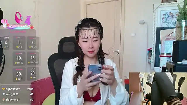 sallycui online show from 10, 11, 2025