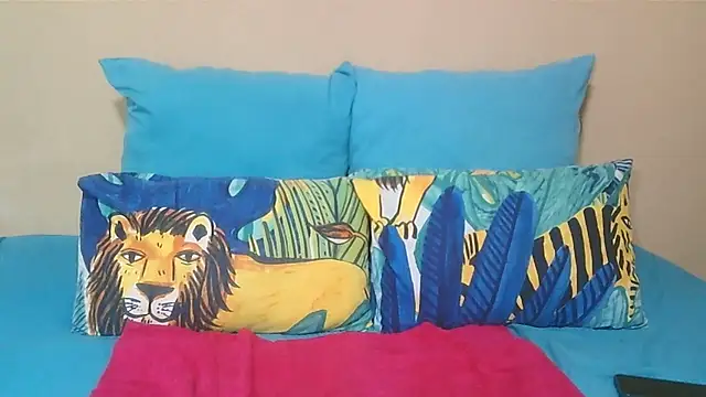 GAIGANTICBOOBS online show from 19, 3, 2026