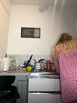 Snapshot of BabyBluexox chatting on 25, 2, 2026 BabyBluexox online show from 25, 2, 2026