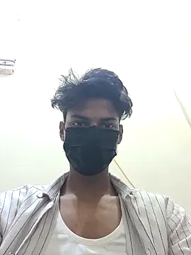 crish09 online show from 18, 4, 2026