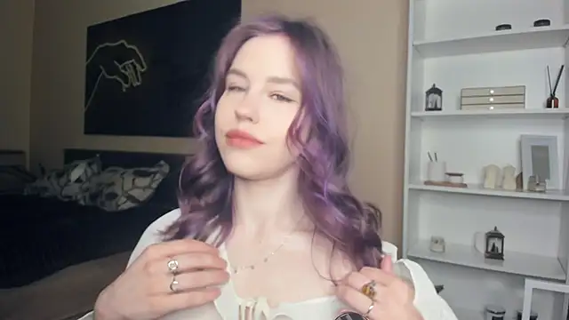 Snapshot of MaliaBourraine chatting on 11, 6, 2026 MaliaBourraine online show from 11, 6, 2026