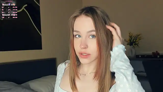 MaliaBourraine online show from 9, 4, 2026