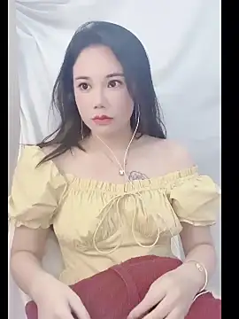 Snapshot of Cha_Cha_Er chatting on 3, 10, 2025 Cha Cha Er online show from 3, 10, 2025