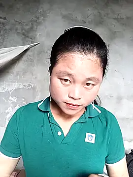 clara-cute online show from 7, 10, 2025