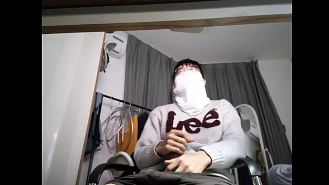 leeyoung  online show from 1, 12, 2025