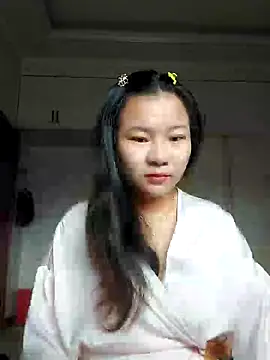 emiu xinh03 online show from 24, 9, 2025