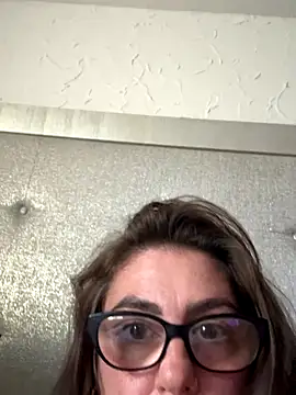 Snapshot of Rileyxxx69 chatting on 19, 9, 2025 Rileyxxx69 online show from 19, 9, 2025