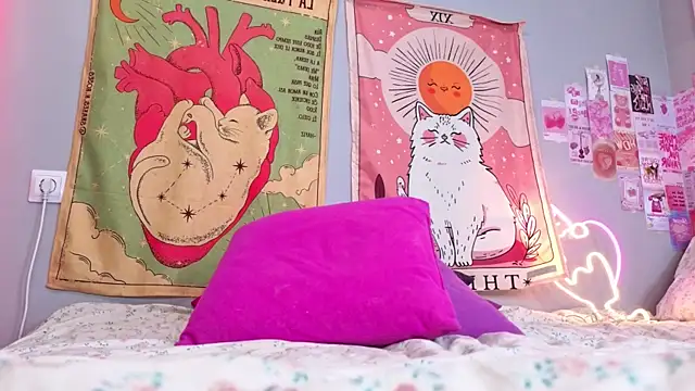 Leri Dells online show from 8, 4, 2026