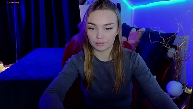 KitsyMoore online show from 22, 11, 2025