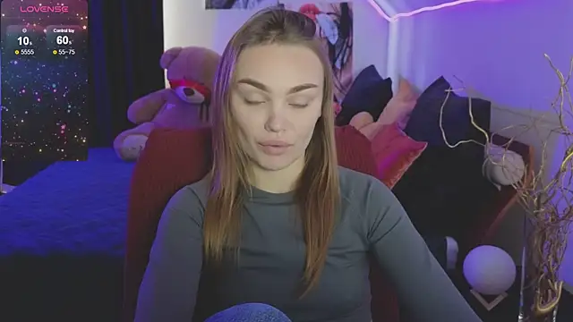 KitsyMoore online show from 21, 10, 2025